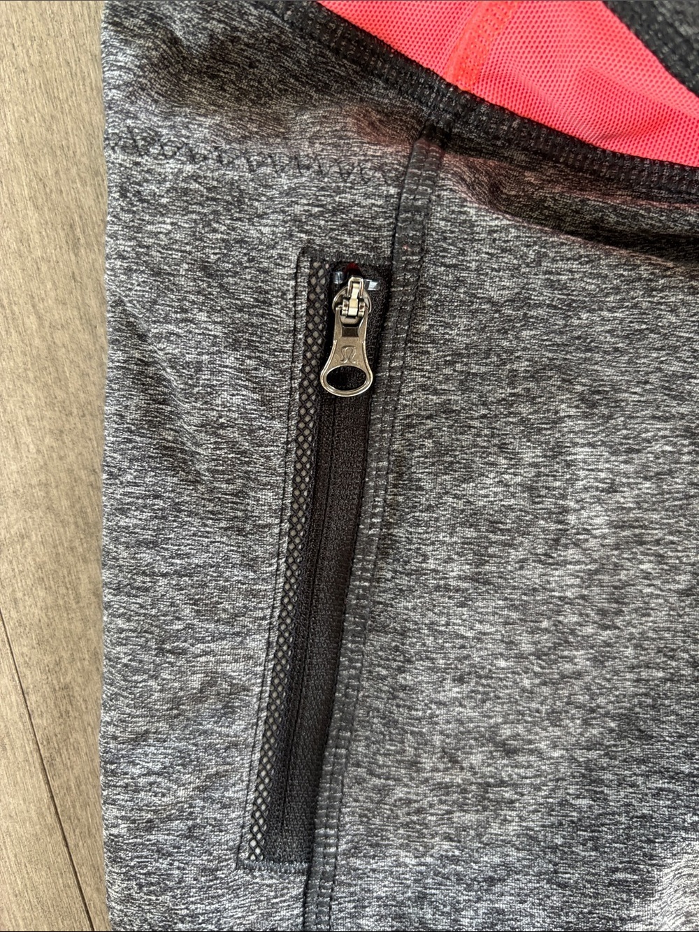 lululemon athletica Charcoal Gray Leggings with Coral Panels - Picture 4 of 11